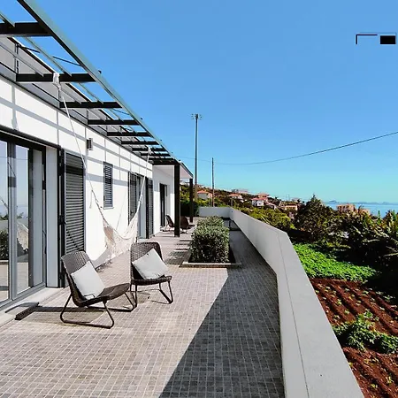 Hotel Casa Dos Amigos Santa Cruz (Madeira)